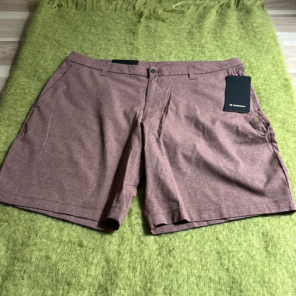 Lululemon Men Short